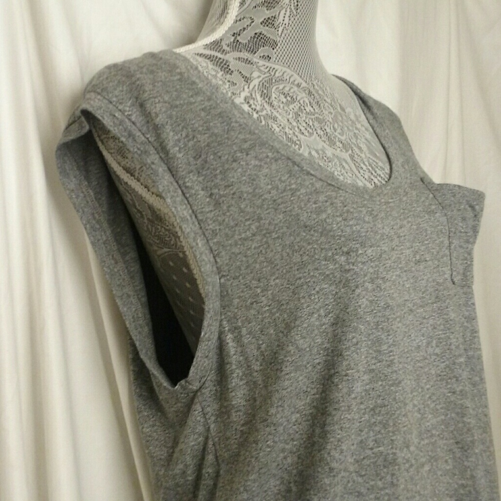 Maison Du Soir Anthropologie Sleeveless Tee Gray - image 3